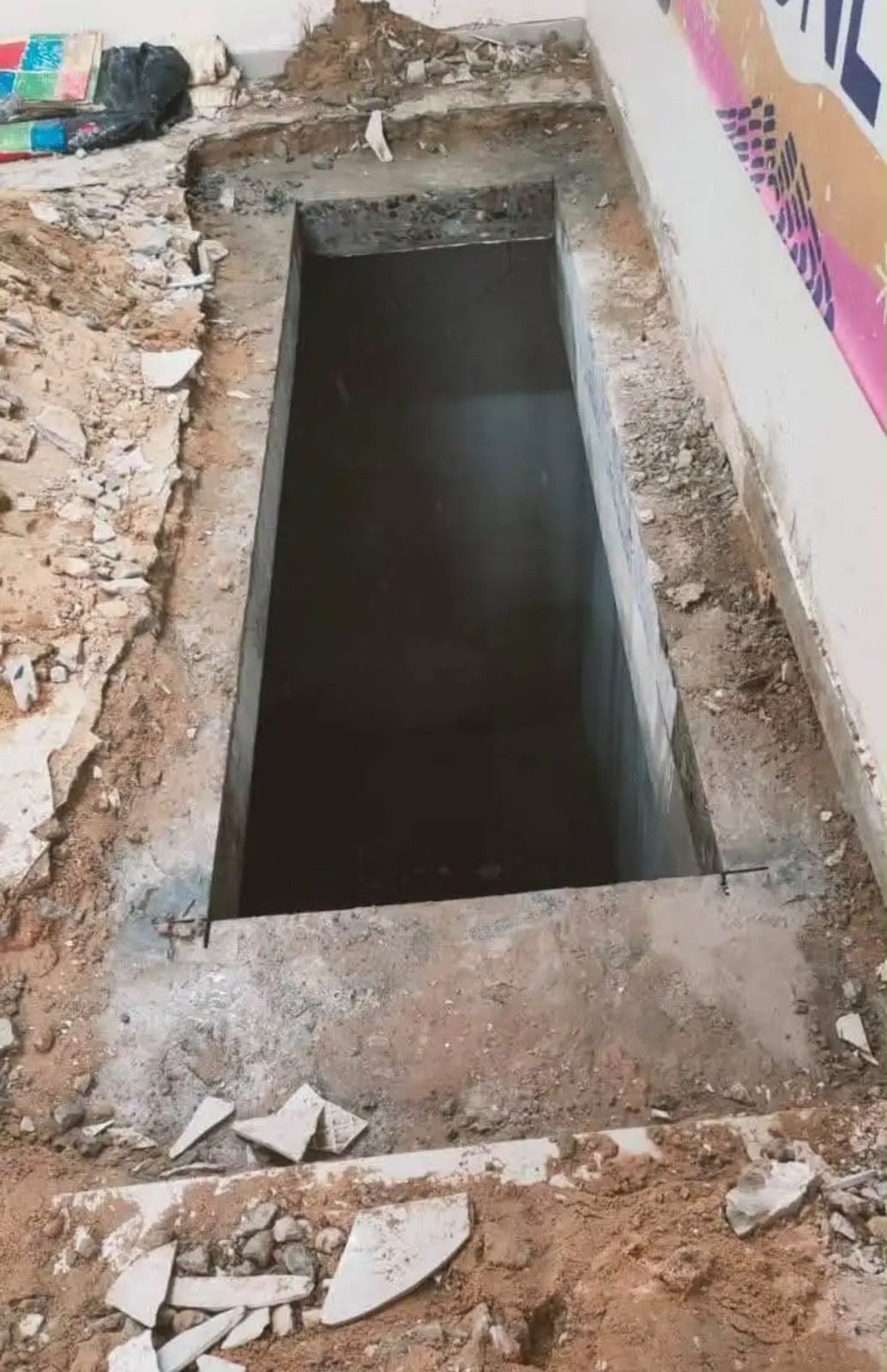 حفر فتحة لخزان أرضي